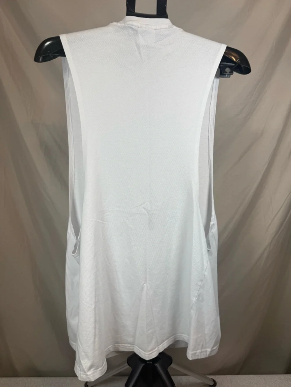 Gymshark Critical Drop Arm Tank –‎ White 🤍💪